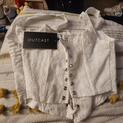 Outcast Lillie Top  Med.