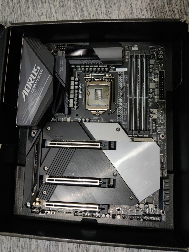 Z490 Aorus master Wifi
