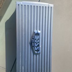 Boss Amp 4000 Watts 