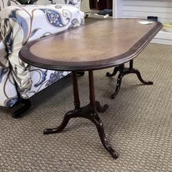 Classic Wood Coffee Table – Double Pedestal