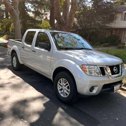 Nissan Frontier SV 2019 4D 5 Foot bed V6