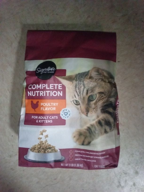 Complete Nutrition Cat Food
