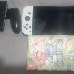 Nintendo Switch W/super Mario 
