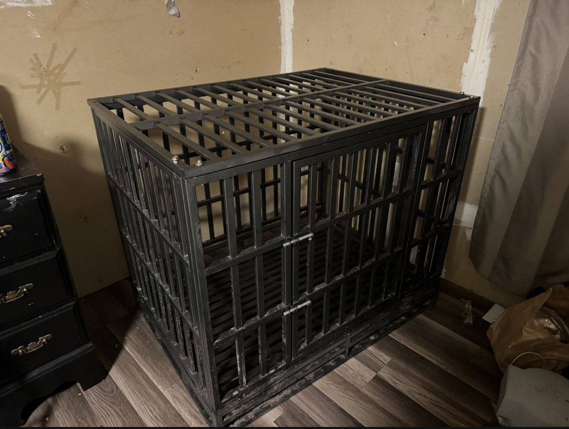 Heavy Duty Dog Kennel