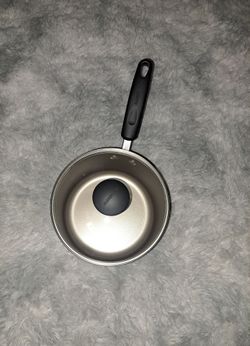 Farberware Saucepan with Lid