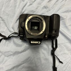 Canon EOS 90D With Lenes Hardly Used