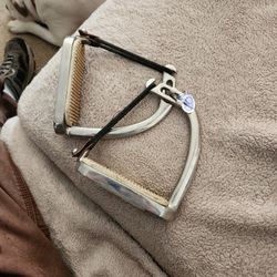 English Stirrups 