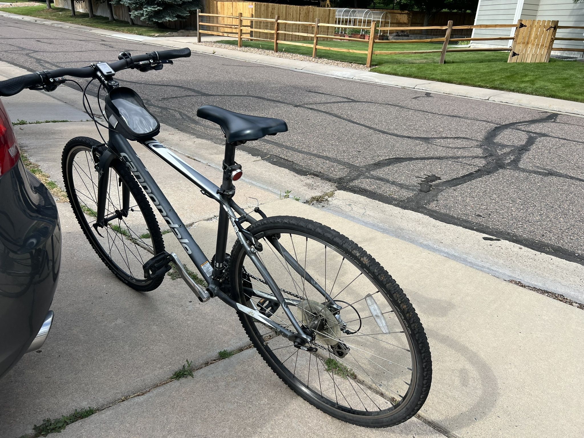 Cannondale road bike