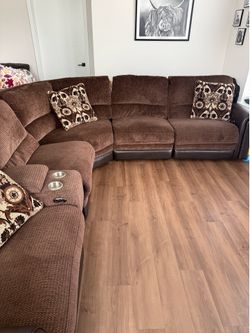 Large sectional with power recliners