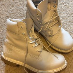 Timberland Ivory Boots 