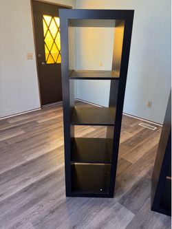 Cube shelving