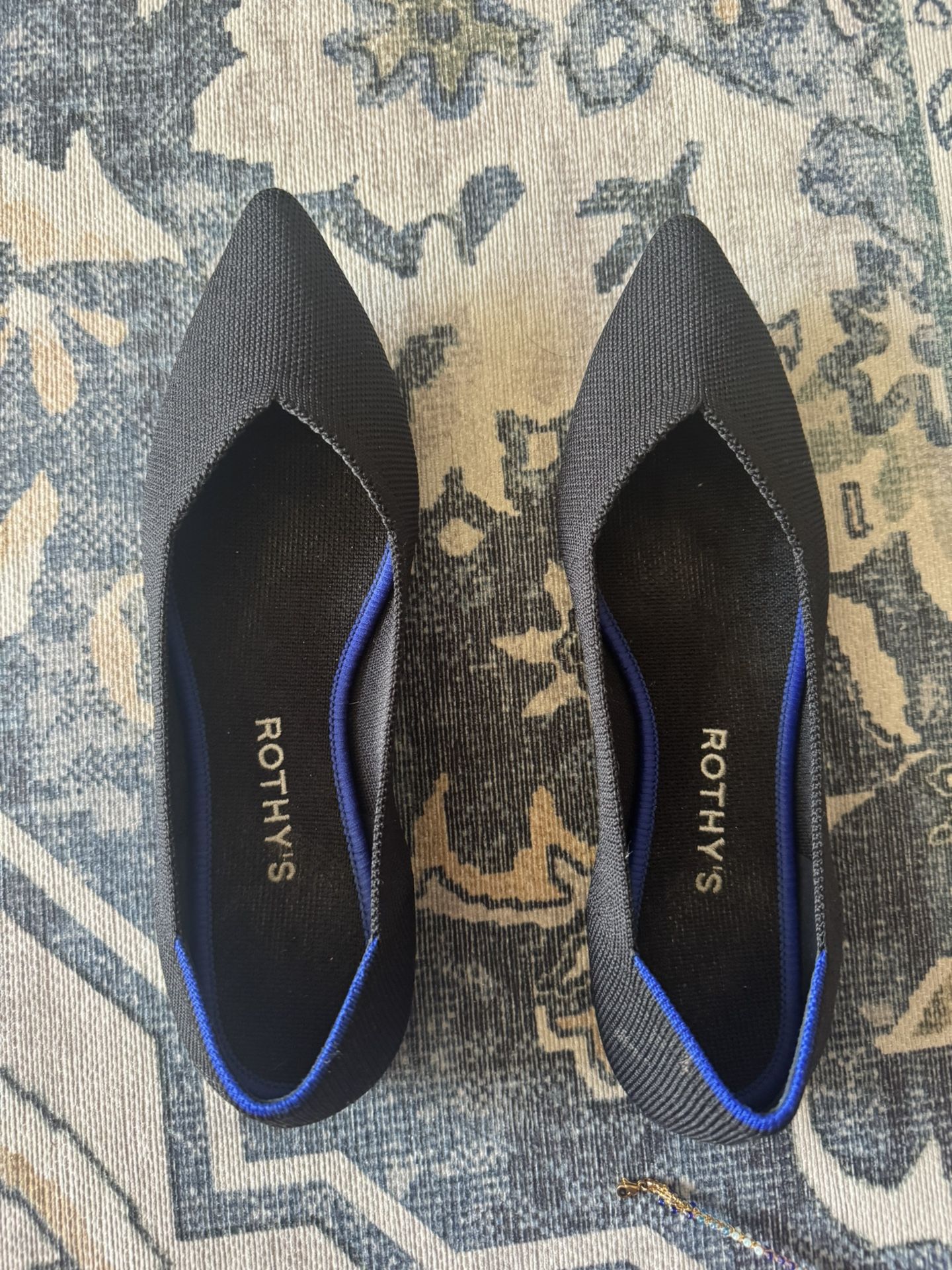 Rothy’s Size 7 Point Shoes