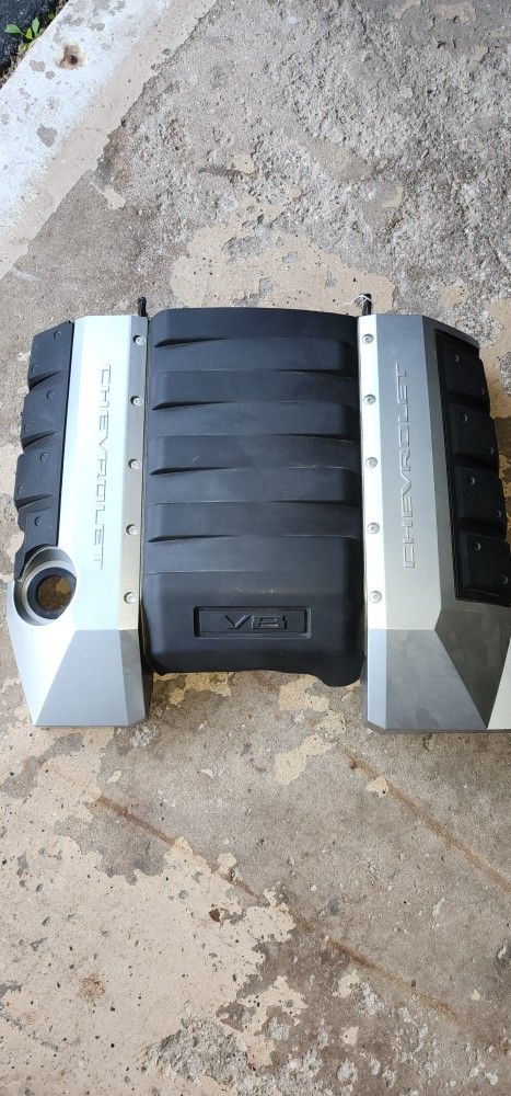2010-2015 Camaro Engine SS 6.2 Engine Cover