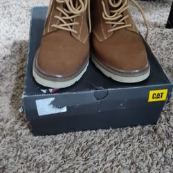 CAT Narrate Tan Boots Size 8.5 Work Construction Hunting Fishing 
