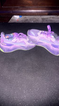 LaMelo’s basketball shoes