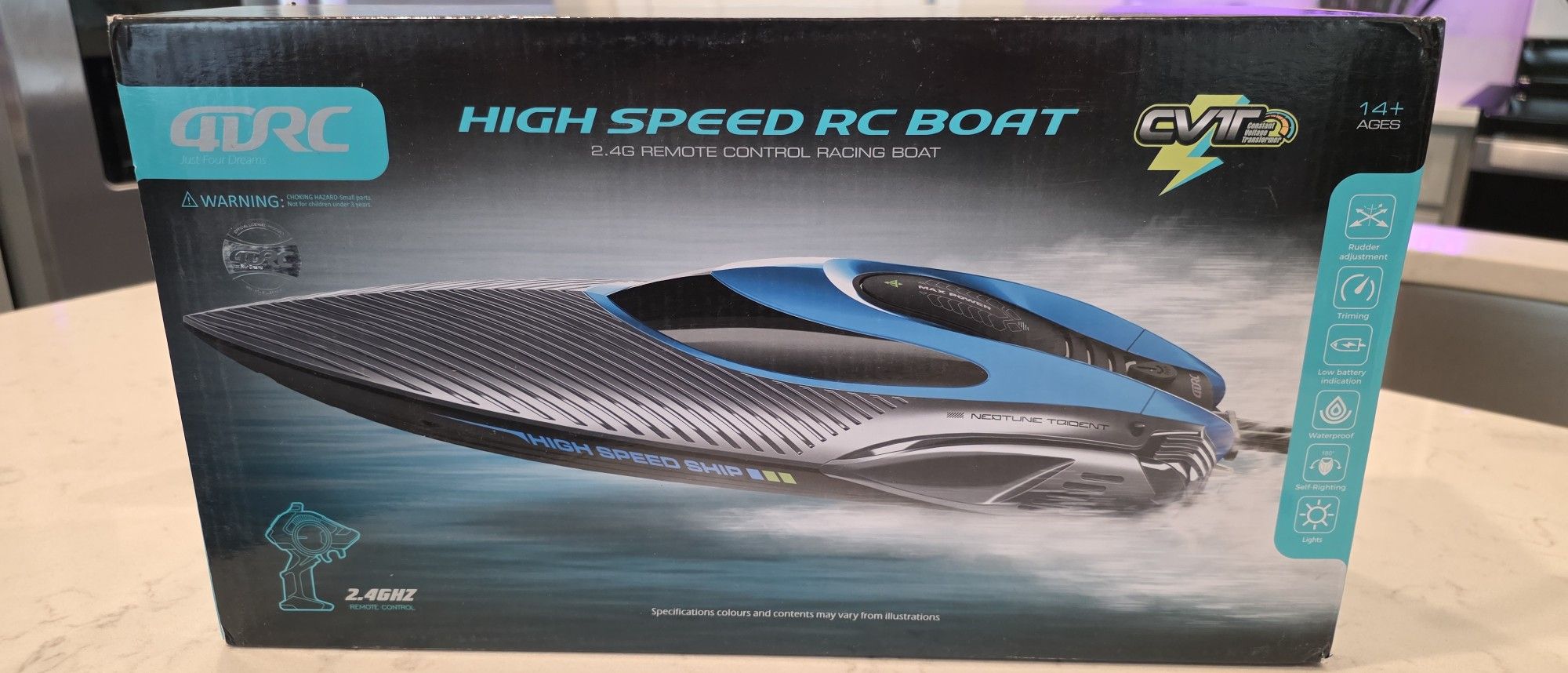 RC Boat – Up to 25 MPH – Remote Control Boat