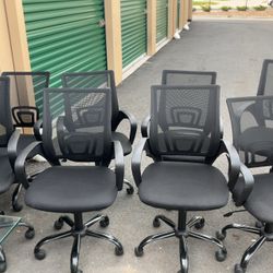 Desk Chairs