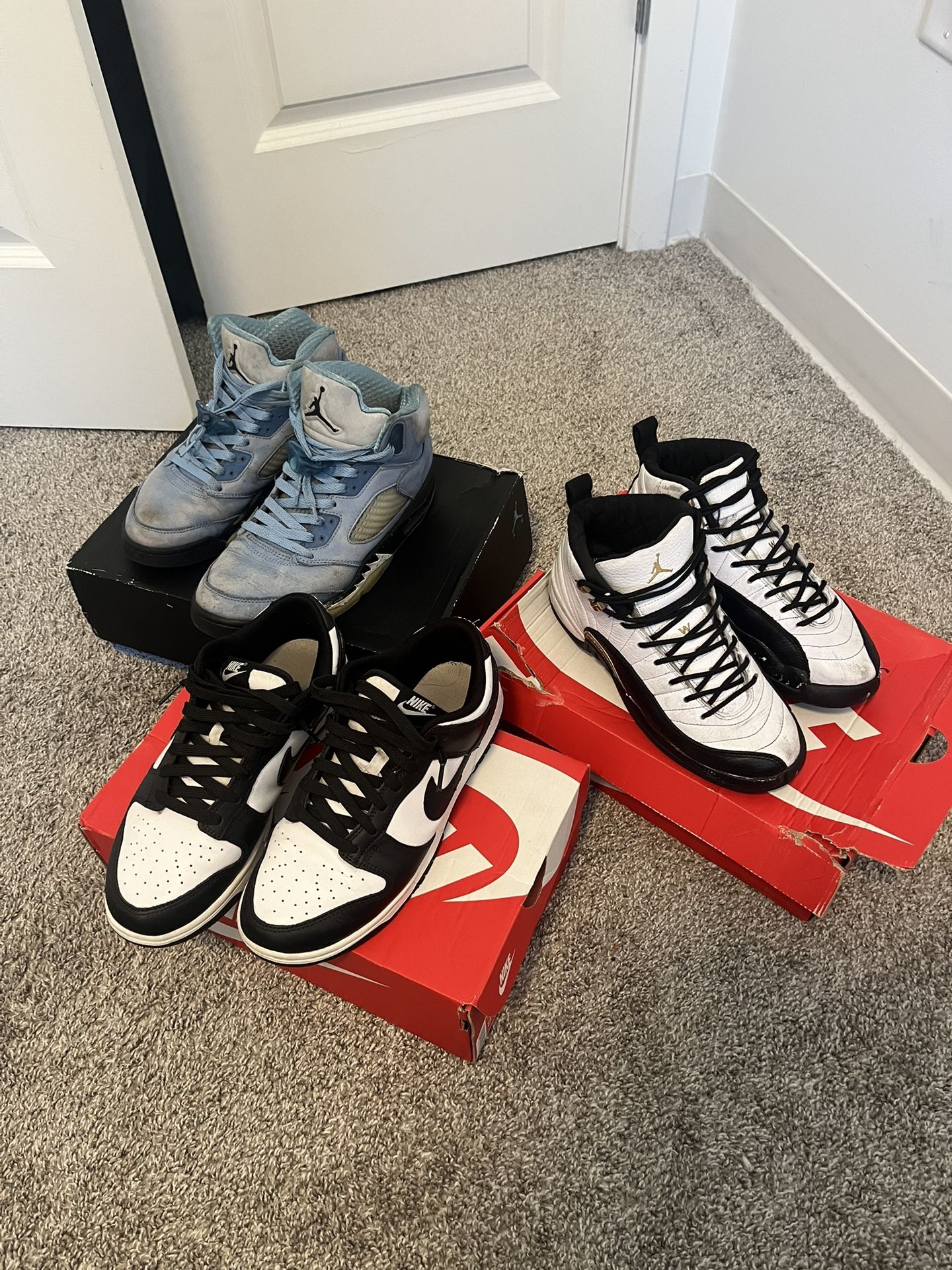 Nike Panda Dunks Size 8, Jordan 12 Retro Taxi (2013) Size