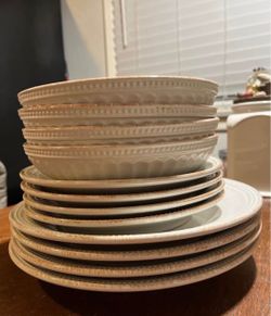 Lenox Ceramic Dinnerware Set Plates and Bowls