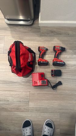Brushless Drill Kit Combo