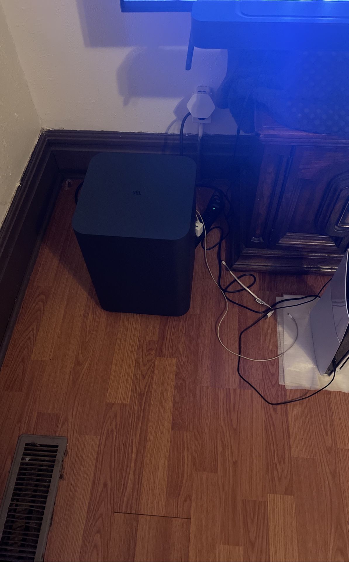 New Model JBL SURROUND SYSTEM