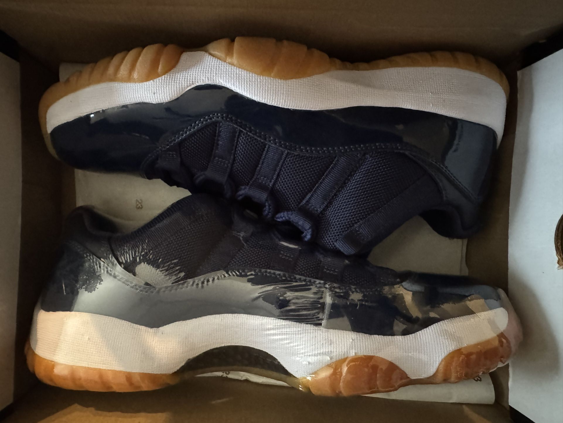 Jordan 11 low