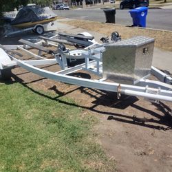 SEADOO DOUBLE JET SKI TRAILER CUSTOM HEAVY DUTY TRAILER WITH OVERSIZED AXEL. WITH NEW BOX AND FUEL CAN HOLDER