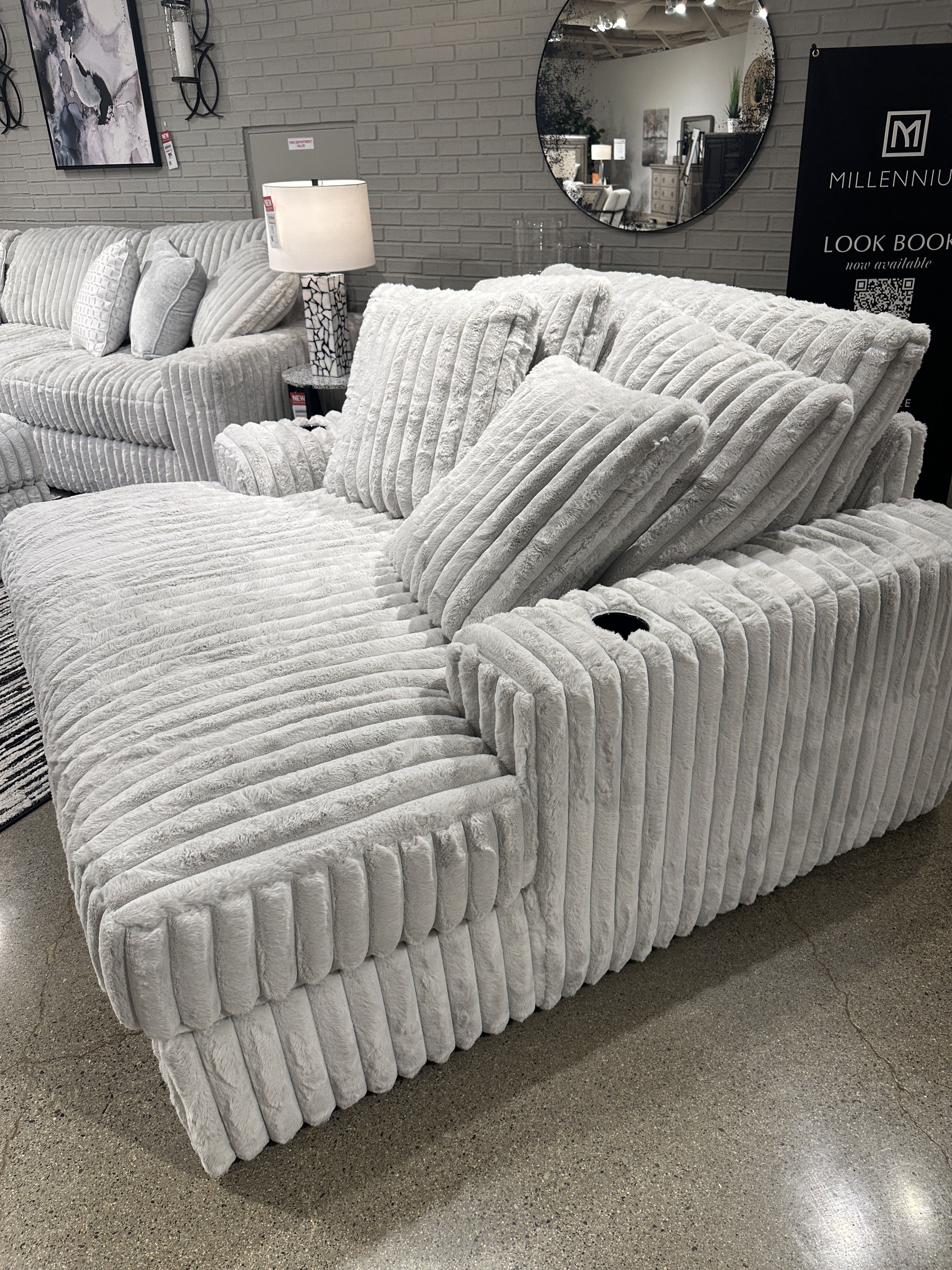  Alloy Jumbo Corduroy Oversized Chaise / Feather-fiber Blend