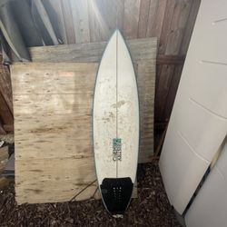 5’9 Round Pin Chemistry Shortboard 