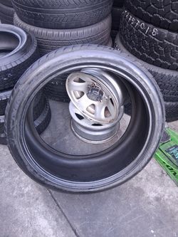 One one 295/35/24 Lexani LX Nuve