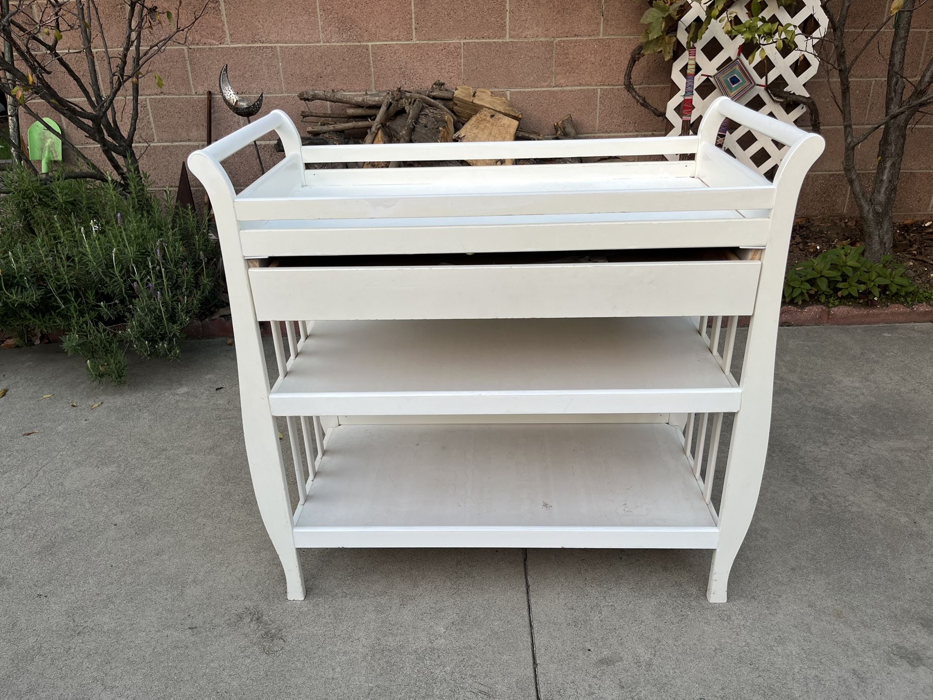 Changing Table
