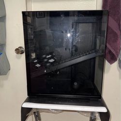 CyberPowerPC LIAN LI PRISM 321V ATX Mid-Tower Gaming Case