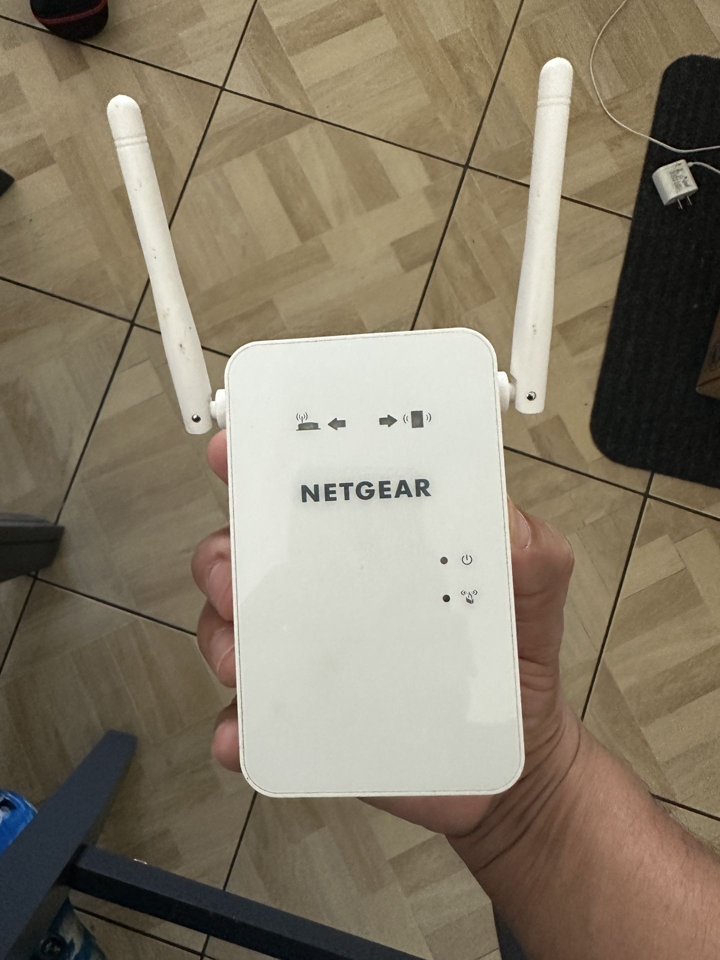 Wi-Fi Extender By Netgear.