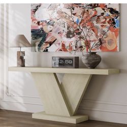 Farmhouse Entryway Table with V-Shaped
