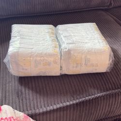Pampers