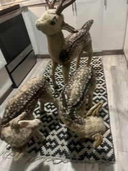 3 Christmas Reindeers 
