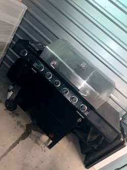 CHAR-BROIL PERFORMANCE 5-BURNER GAS GRILL