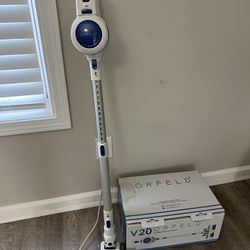 Cordless Vacuum Open Box , Used  But Works Great And Good Condition 