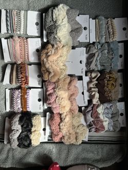 Scarfs, Shawls, Hats, Gloves, Scrunchies, Hair bands