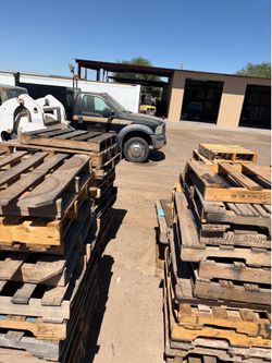 Wood Pallets