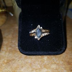 Size 7 Marquis Cut 14k White Sapphire Ring