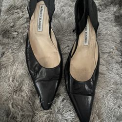 Manolo Blahnik Caroline Slingback Pumps cute designer shoes pointy toe heels 