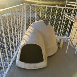 Xl Igloo Dog House 