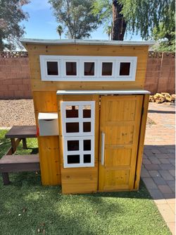 Outdoor Wooden Playhouse with Picnic Table, Mailbox and Outdoor Grill