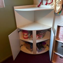 Corner Shelf