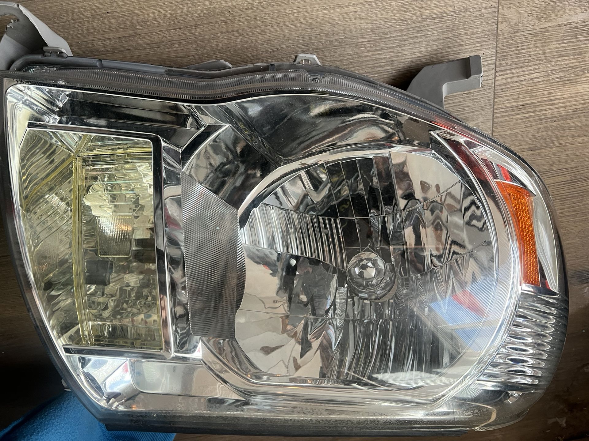 Toyota Tacoma Headlight