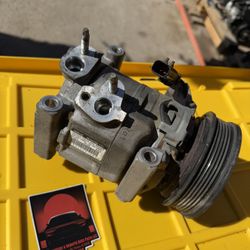 2013 Chrysler 200 AC Compressor Part 