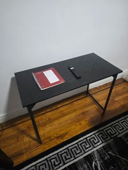 40x20" table for study, gaming and home office