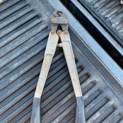 Qest Crimping Tool