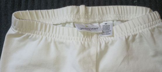 Girls white leggings size 4t new $2